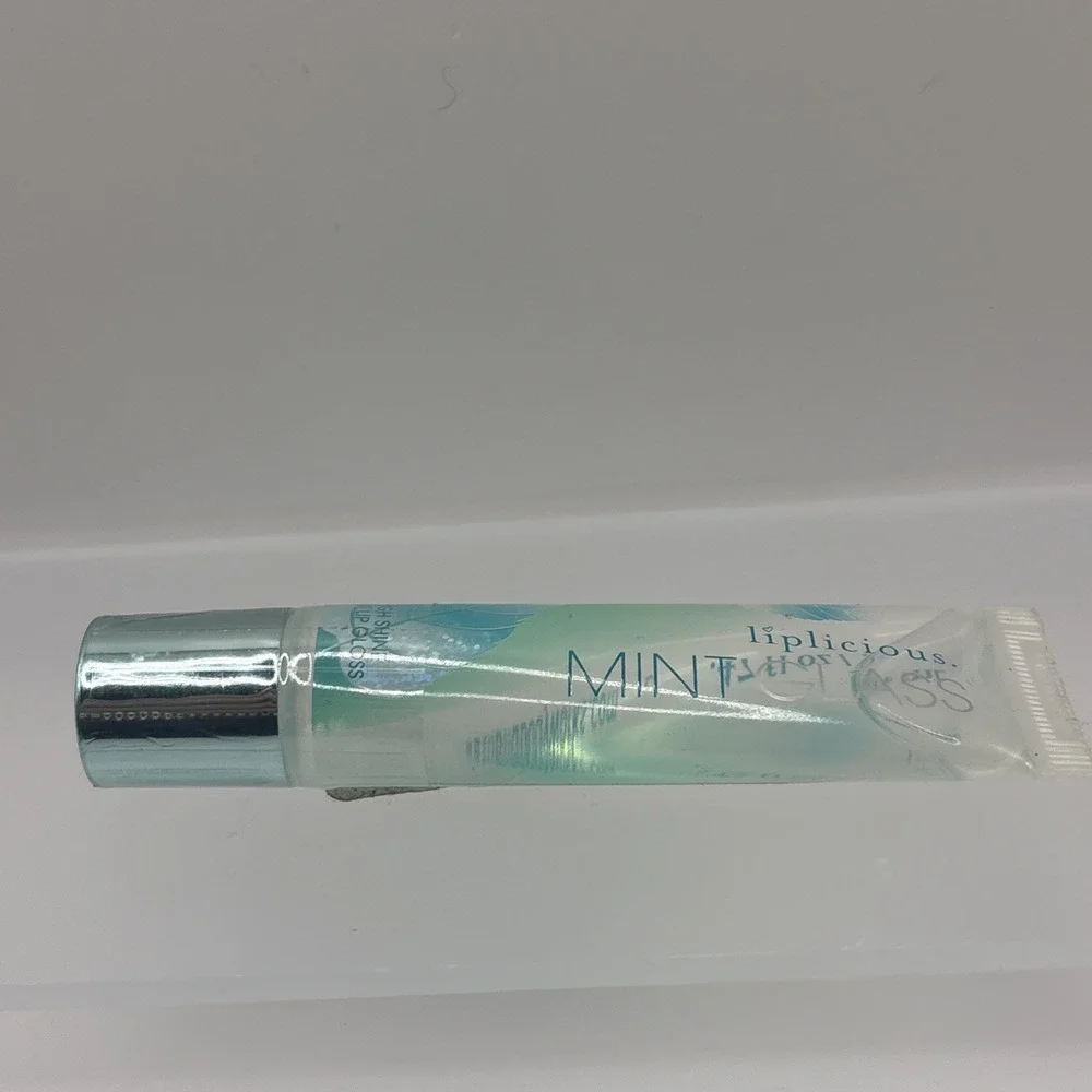Bath & Body Works Liplicious MINT GLASS High Shine Mint Lip Gloss 0.47 Oz Sealed
